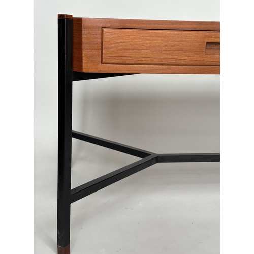 424 - DESK, teak, in the manner of Ico Parisi, with two drawers and stretchered lacquered metal supports, ... 