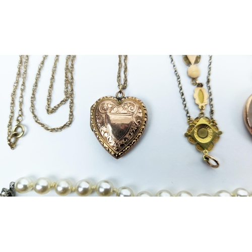 17 - A COLLECTION OF ASSORTED 9CT GOLD AND GILT METAL JEWELLERY, including locket and chain, various broo... 