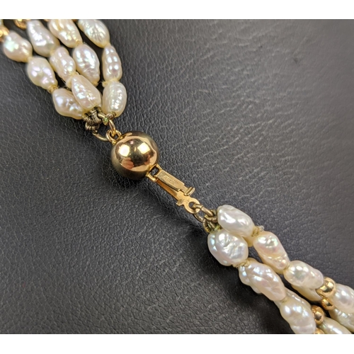 18 - A FOUR STRAND RICE PEARL NECKLACE, with a gold ball clasp, a 9ct gold gatelink bracelet, etc