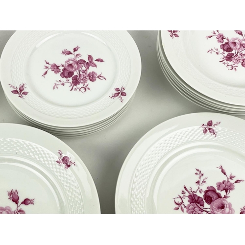 15 - SUPPER SERVICE, European porcelain, Hutschen Reuther with rose pink flowers and sprig sprays, twelve... 