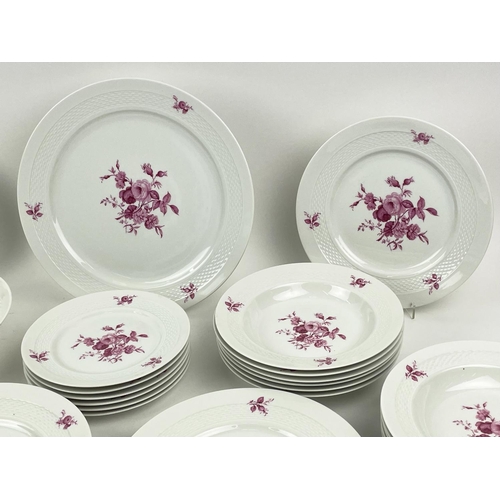 15 - SUPPER SERVICE, European porcelain, Hutschen Reuther with rose pink flowers and sprig sprays, twelve... 