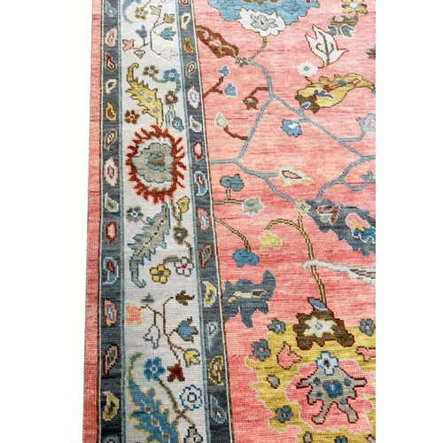 84 - FINE CONTEMPORARY SULTANABAD CARPET, 302cm x 244cm.