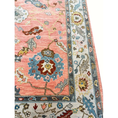 84 - FINE CONTEMPORARY SULTANABAD CARPET, 302cm x 244cm.