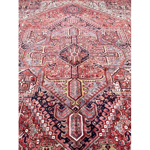 96 - PERSIAN HERIZ BAKSHAISH CARPET, 400cm x 290cm.