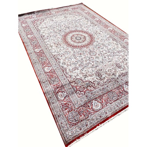 91A - FINE PURE SILK PERSIAN ISPHAHAN DESIGN, 280cm x 185cm.