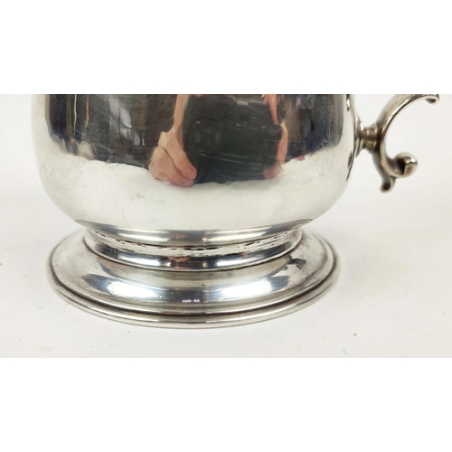 31 - SILVER MUG, George III, London 1765, makers Mark WJ, acanthus cast handle, footed base, 12cm high, 8... 