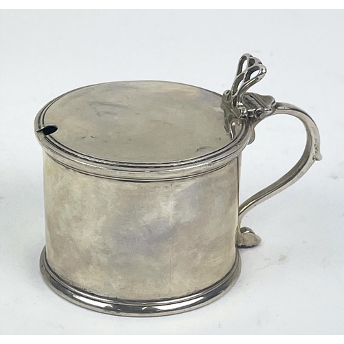 50 - A GEORGE III SILVER SAUCE BOAT, Newcastle 1784, made by John Mitchison, with acanthus scrolled handl... 