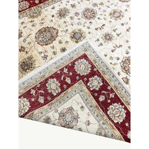 174 - FINE ZEIGLER FEREGHAN CARPET, 290cm x 244cm.