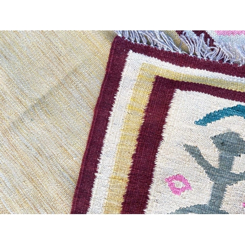 175 - SCANDINAVIAN DESIGN KILIM, 301cm x 189cm.