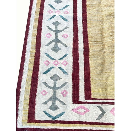 175 - SCANDINAVIAN DESIGN KILIM, 301cm x 189cm.