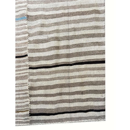 180 - FINE PERSIAN MAZANDARAN KILIM, 283cm x 210cm.