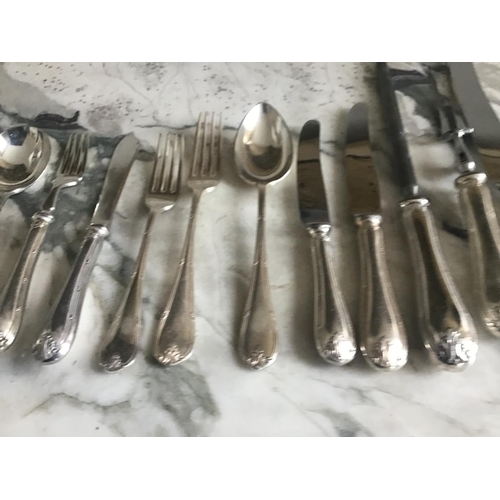 32 - CANTEEN OF CUTLERY BY MAPPIN AND WEBB, Mappin and Webb 'Louis Seize' silver plated, eight place, 63 ... 