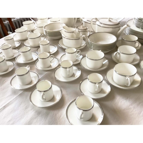 34 - DINNER SERVICE, English fine bone China Wedgwood Vera Wang grosgrain, 12 place, 9 piece setting, app... 