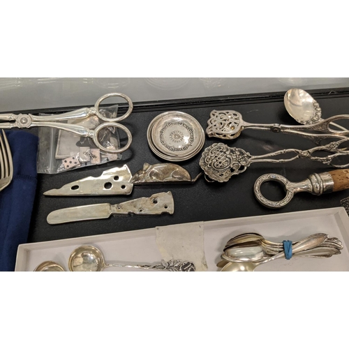 14 - QUANTITY OF SILVER AND SILVER PLATE, comprising sterling silver cutlery approx 26 oz, Walker and Hal... 