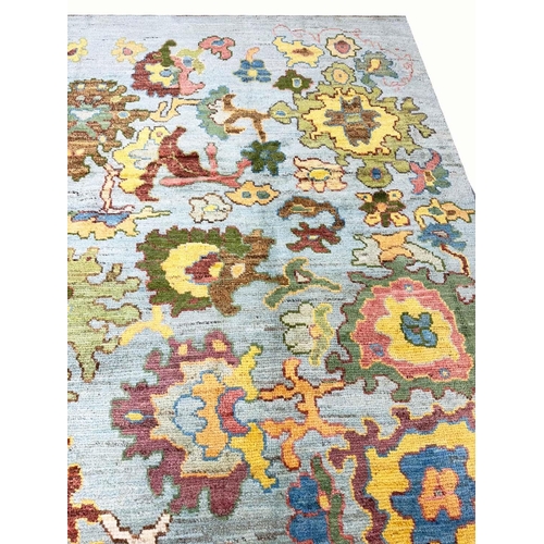 72 - FINE CONTEMPORARY OUSHAK DESIGN CARPET, 360cm x 245cm.