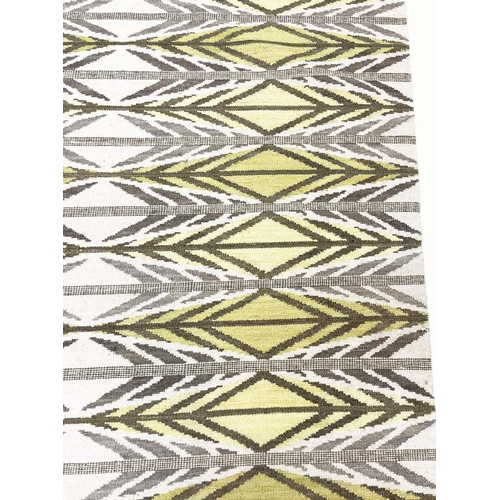 76 - FINE SWEDISH DESIGN KILIM, 303cm x 241cm.