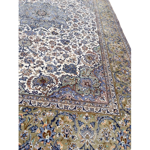 105 - ANTIQUE PERSIAN KASHAN CARPET, 528cm x 397cm.