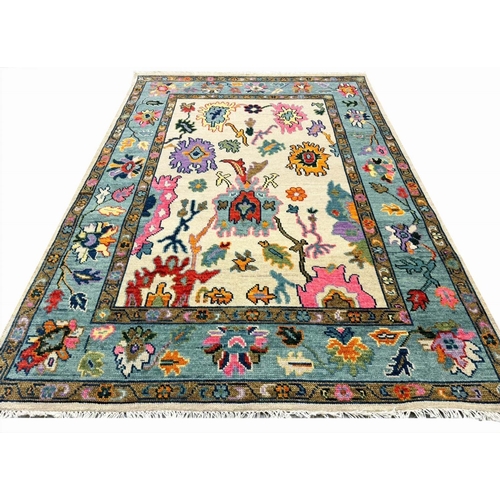 61 - FINE CONTEMPORARY OUSHAK RUG, 210cm x 152cm.