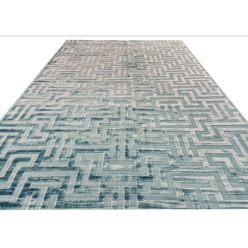 157 - CONTEMPORARY ART DECO DESIGN BAMBOO SILK CARPET, 370cm x 270cm.