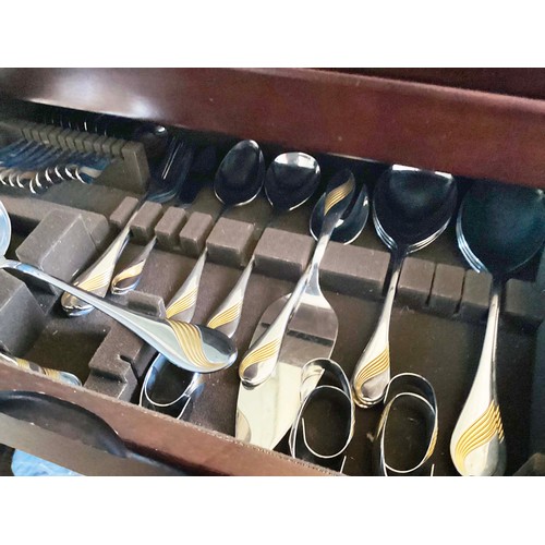 12 - CANTEEN OF CUTLERY, WMF Charme, twelve pieces, 10 piece settings, gold plated decoration approx 134 ... 