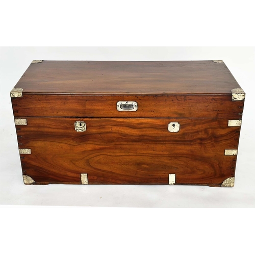 247 - TRUNK, 19th century Chinese Export camphorwood and brass bound with rising lid and carrying handles,... 