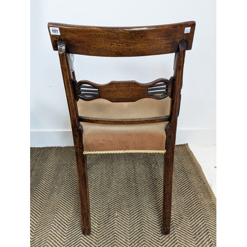 162 - A MATCHED SET OF EIGHT GEORGE III MAHOGANY BAR BACK DINING CHAIRS, including two carver chairs, 52cm... 