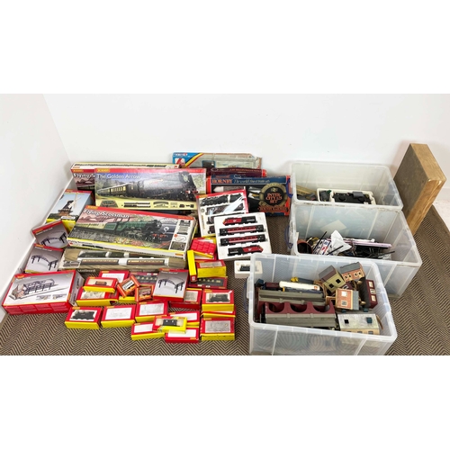 4 - HORNBY MODEL TRAIN SETS, including 'the flying Scotsman', and various others in original boxes along... 