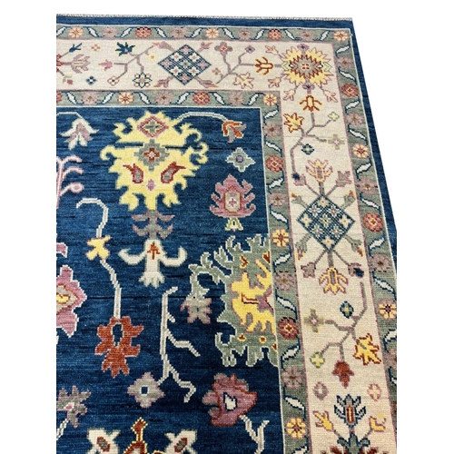 62 - CONTEMPORARY SULTANABAD DESIGN CARPET, 306cm x 241cm.