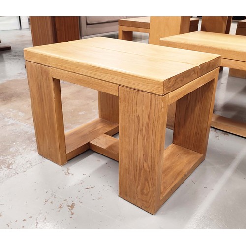 453 - DINING TABLE, of contemporary wooden design 100cm D x 260cm L x 77cm H, with two benches and five st... 