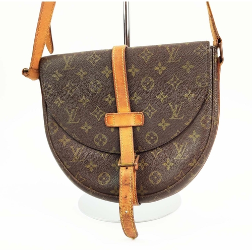 77 - LOUIS VUITTON SAC CHANTILLY, monogram canvas with leather trims and adjustable strap, flap front clo... 