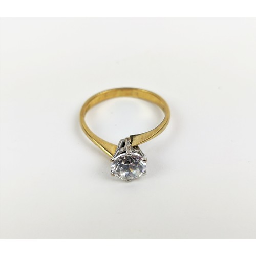 176 - AN 18CT GOLD SOLITAIRE STONE DRESS RING, the brilliant cut stone claw set in a white metal setting, ... 