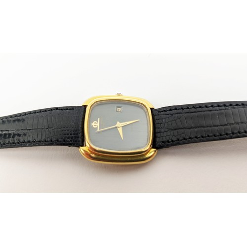 179 - A BAUME AND MERCIER WRISTWATCH, 18ct gold cased, black leather strap, calendar dial, Swiss made move... 