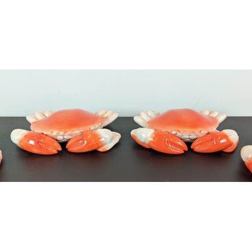 313 - WALL RELIEF CRABS, glazing ceramic, 29cm x 23cm approx.