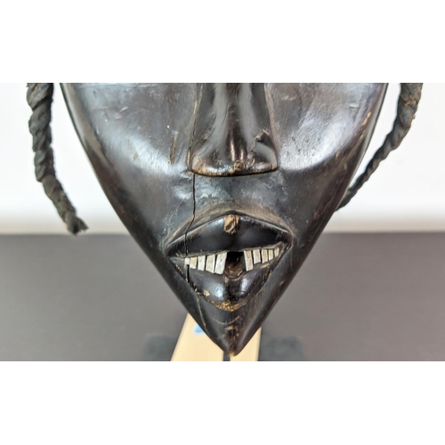 4 - DAN MASK, Liberian, 40cm H.