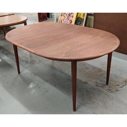 389 - SKOVMAND & ANDERSEN EXTENDABLE TABLE, with one leaf, 170cm x 120cm x 73.5cm approx at largest.