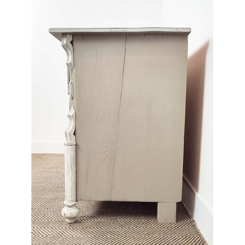 152 - COMMODE, in a painted finish with three drawers, 97cm x 54cm x 80cm H.