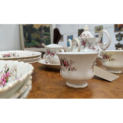 20 - A ROYAL ALBERT 'LAVENDER ROSE' PART DINNER AND TEA SET, including six cups, six saucers, eight side ... 
