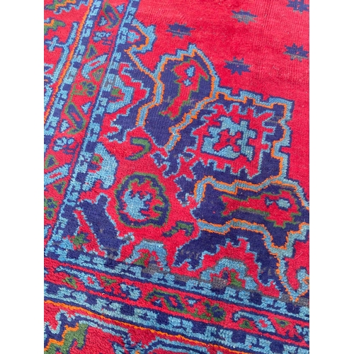 125 - ANTIQUE OUSHAK LIBRARY ROOM CARPET, 370cm x 270cm.