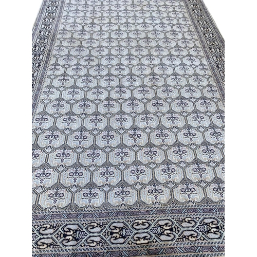 129 - VERY FINE PURE SILK HEREKEH DESIGN CARPET, 280cm x 185cm.