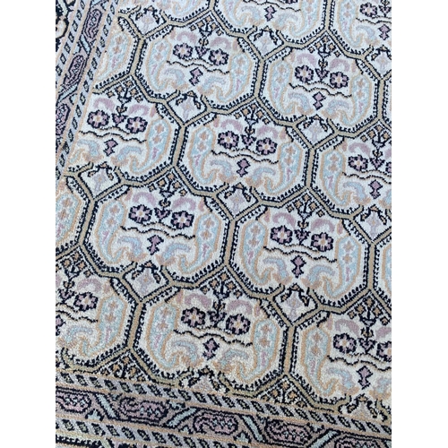 129 - VERY FINE PURE SILK HEREKEH DESIGN CARPET, 280cm x 185cm.