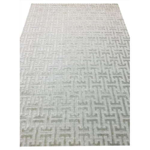 133 - FINE CONTEMPORARY ART DECO DESIGN CARPET, 265x170cm.