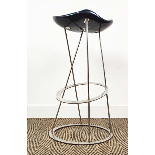 382 - MAXDESIGN THE STONES BAR STOOLS, a set of four, by Marco Maran, with two black and two with orange s... 