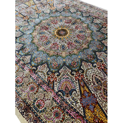 132 - FINE QUM DESIGN CARPET, 301x200cm.