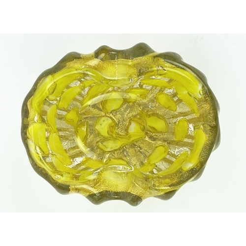 1 - BAROVIER TOSO STYLE MURANO GLASS ASHTRAY, mid 20th century with gold inclutions, 16cm x 13cm x 7cm H... 