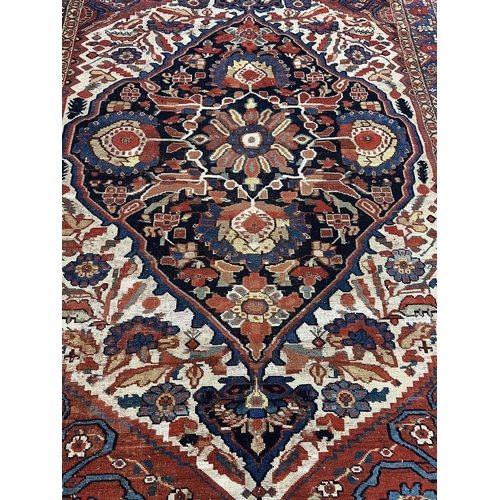 170 - ANTIQUE PERSIAN MALAYER RUG.