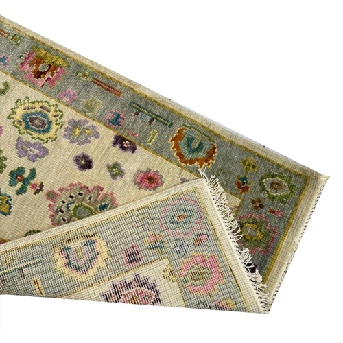 154 - FINE SULTANABAD DESIGN RUNNER, 306cm x 78cm.