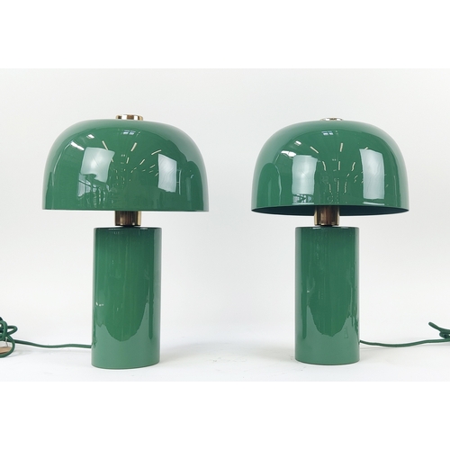 455 - TABLE LAMPS, a pair, 1970s Italian style, 38cm H. (2)