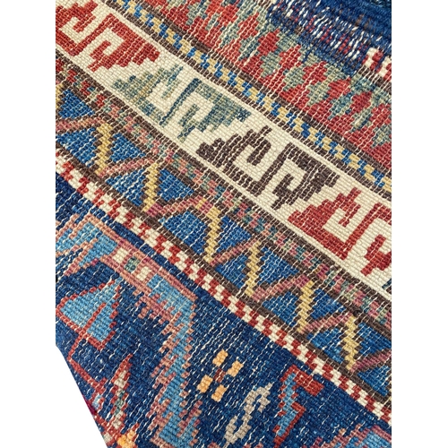 89 - ANTIQUE CAUCASIAN SHIRVAN RUG, 200cm x 123cm.