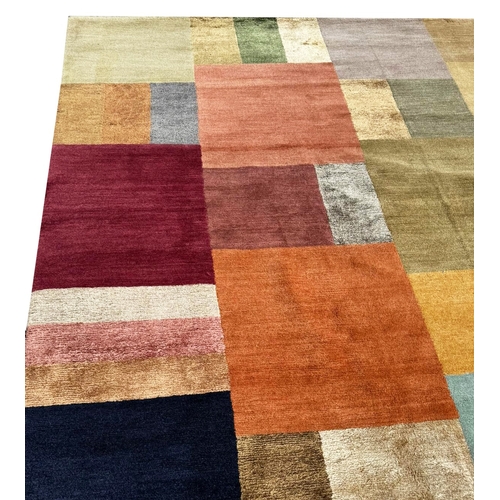 90 - THE RUG COMPANY CARPET, 360cm x 230cm, 'Hue', wool and silk.