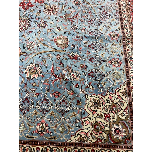 92 - VINTAGE PERSIAN MAHAL CARPET, 368cm x 271cm.